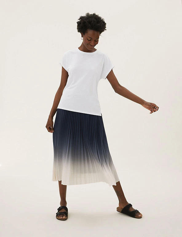 Budget 🎁 M&S Collection Women Crew Neck Short Sleeve T-Shirt 😀 3 Budget 🎁 M&S Collection Women Crew Neck Short Sleeve T-Shirt 😀 - Image 3