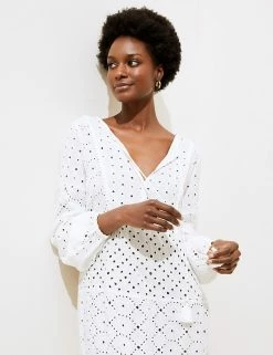 Discount 👏 M&S Collection 👗 Dresses Embroidered V-Neck Maxi Waisted 👗 Dress ⌛