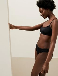 Promo ⌛ M&S Collection 👙 Bikinis Padded V-Neck 👙 Bikini Top 🛒