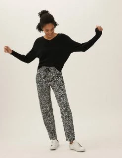 Deals ✨ M&S Collection Linen Rich Tapered Ankle Grazer Trousers 🎉