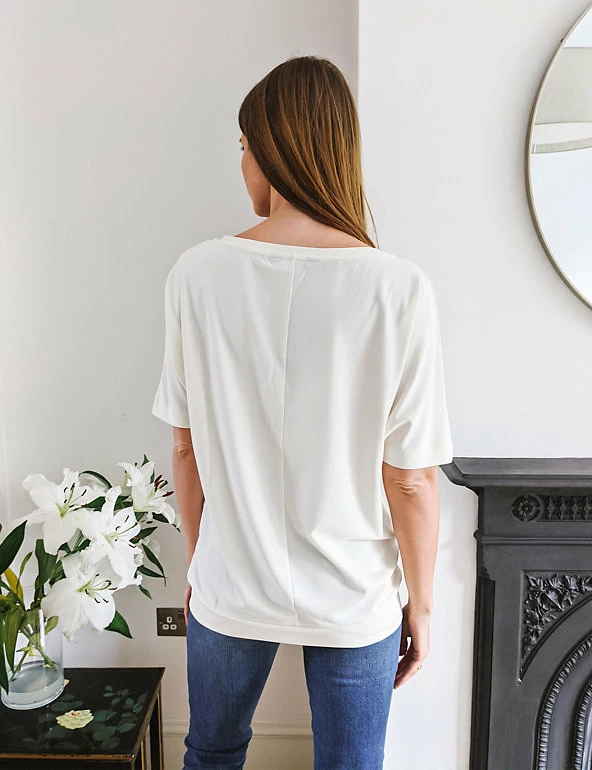 Outlet 🥰 SOSANDAR Women Jersey V-Neck T-Shirt ✔️ 3 Outlet 🥰 SOSANDAR Women Jersey V-Neck T-Shirt ✔️ - Image 3