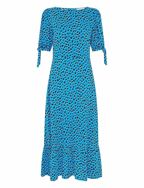 Promo โจ Finery London ๐ Dresses Animal Print Midi Tiered Tea ๐ Dress ๐ 2 Promo โจ Finery London ๐ Dresses Animal Print Midi Tiered Tea ๐ Dress ๐ - Image 2